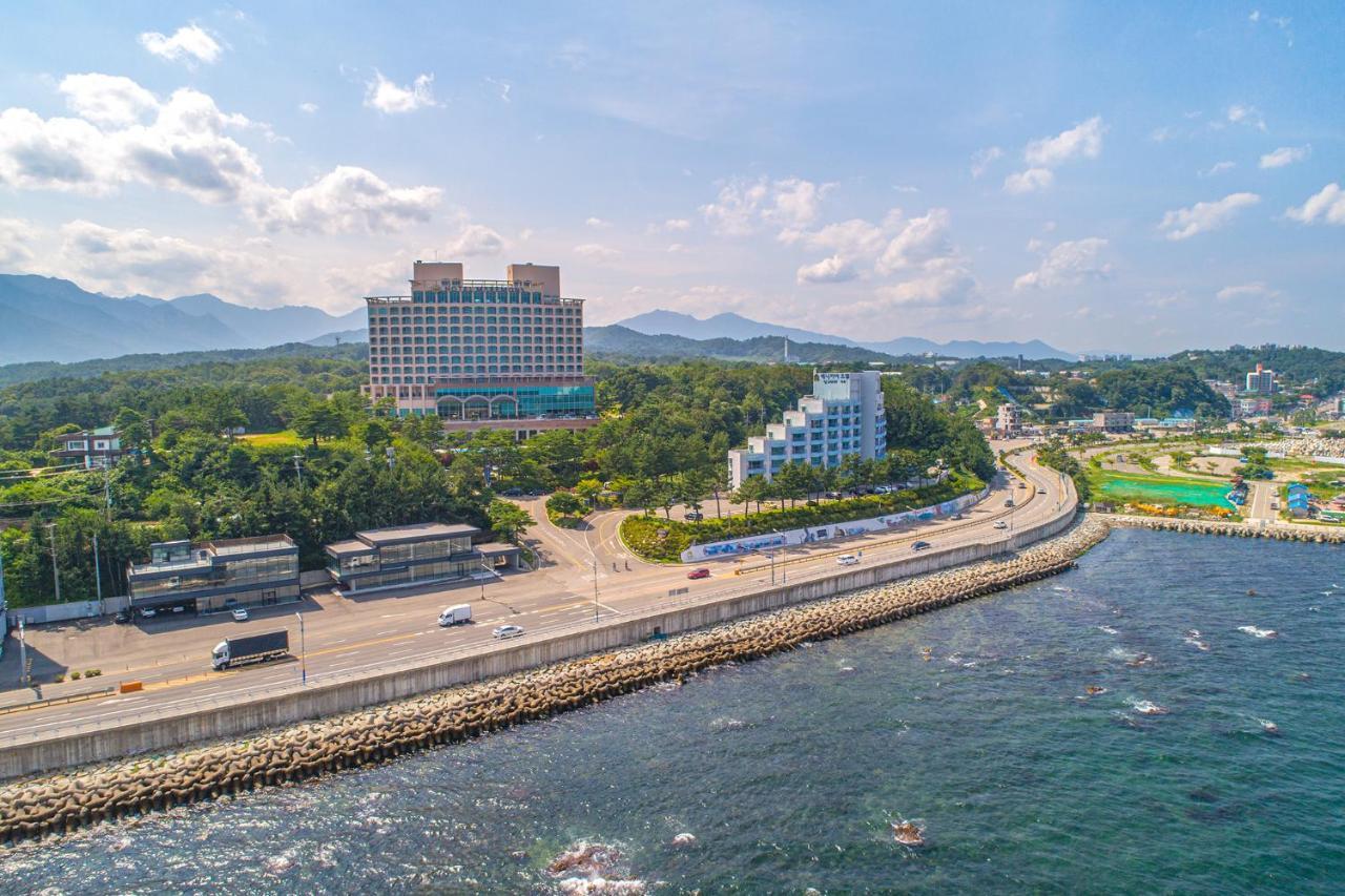Hotel Maremons Sokcho Exterior photo