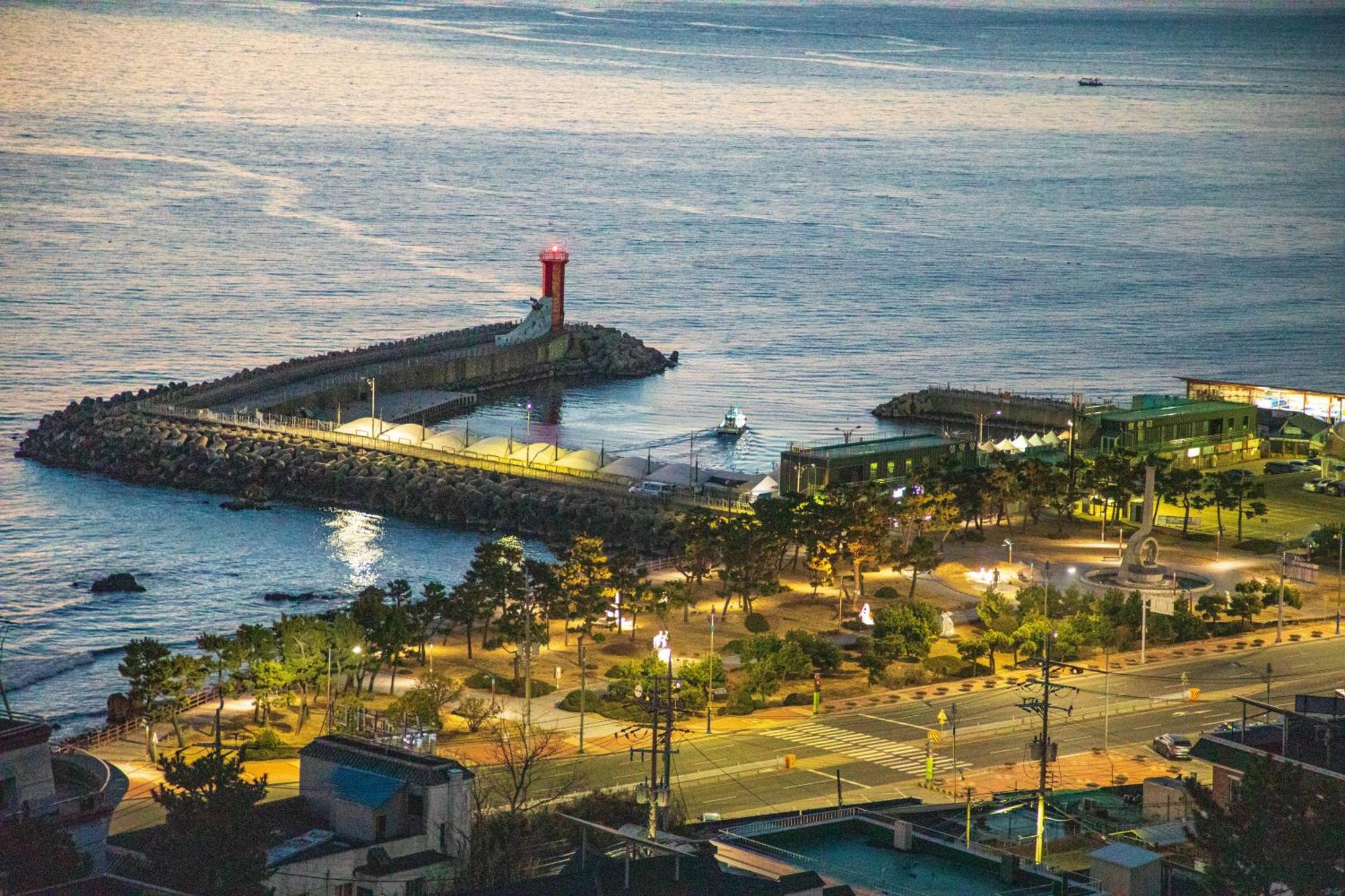 Hotel Maremons Sokcho Exterior photo