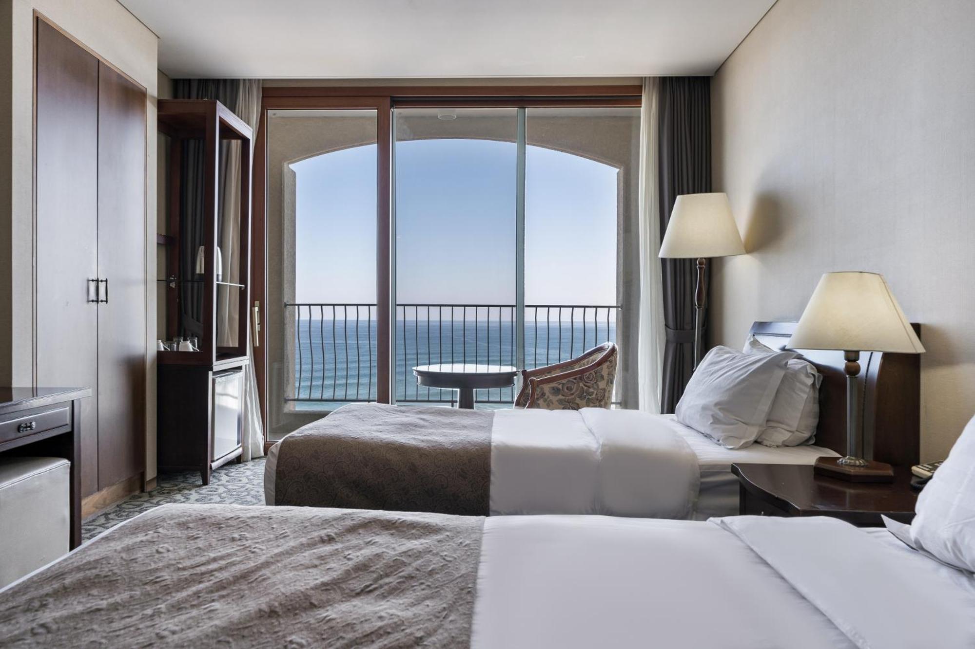 Hotel Maremons Sokcho Exterior photo